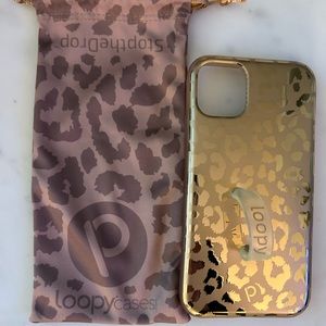 Loopy Phone Case Gold Leopard Fits Both IPhone XR and IPhone 11